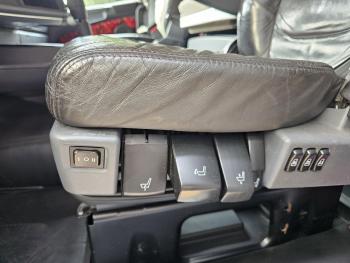 R500 V8 / MANUAL / RETARDER